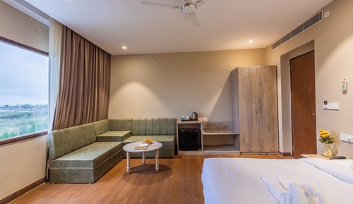 Deluxe Double Room, City View