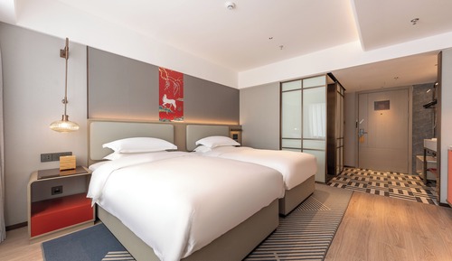 Luxury Twin Room