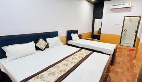 Deluxe Double Room, City View