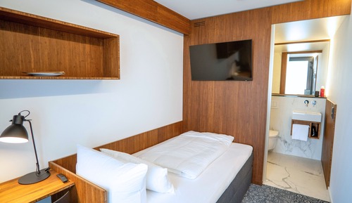 Senior Single Room