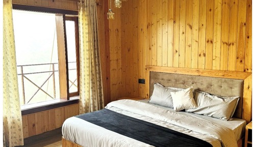 Deluxe Double Room, Balcony