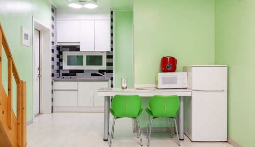 Basic Room, 1 Bedroom (Green (Windmill Building))