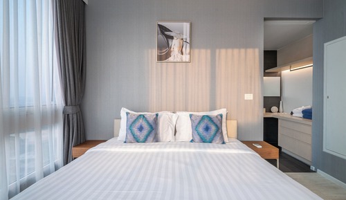 Deluxe Condo, Balcony, Sea View