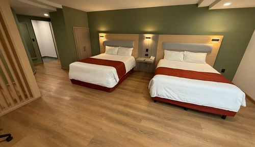 Standard Quadruple Room, Non Smoking
