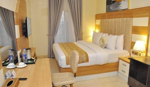 Economy Room, Balcony, City View