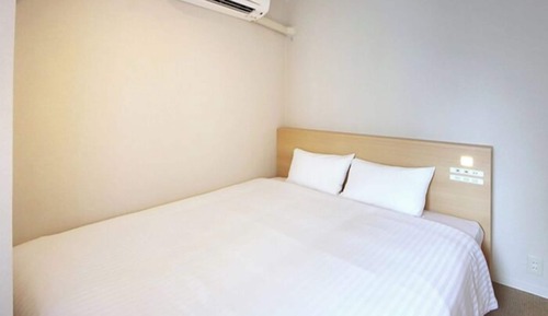 Non-Smoking Double Room C (Unit Bath)