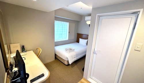 Non-Smoking Semi-Double Room C (Unit Bath)