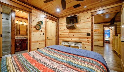 Cabin, Multiple Beds, Hot Tub, Garden View (Sugar Daddy)