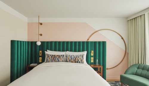 Standard Room, 1 Queen Bed