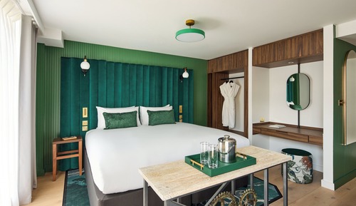 Suite, 1 King Bed