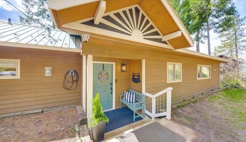 House (2 Bedrooms)