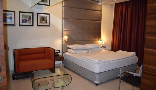 Deluxe Room, City View