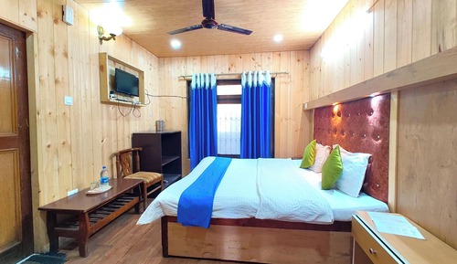 Deluxe Double Room, Multiple Beds, Lake View