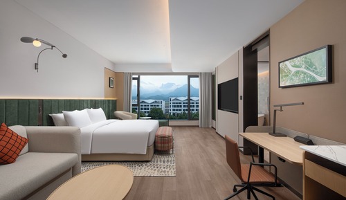 Deluxe Room, 1 King Bed