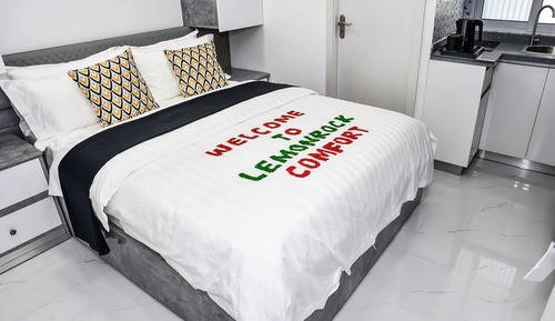 Deluxe Double Room, 1 Queen Bed, Courtyard View