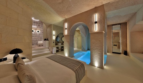 Elite Suite