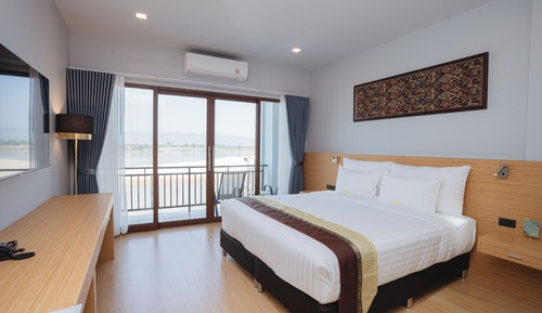 Deluxe Twin Room, River View
