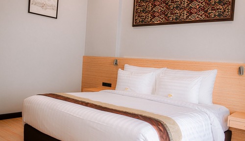Deluxe Double Room, River View