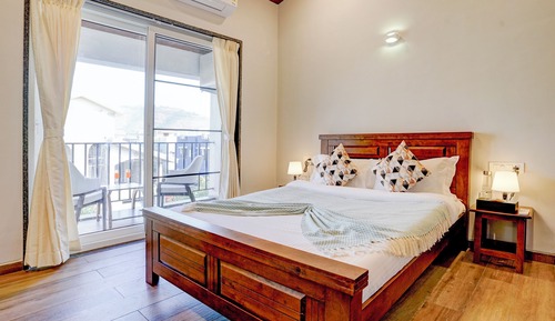 Deluxe Room, Non Smoking, Garden View