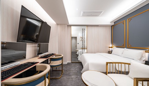 Premium Room