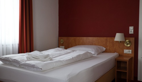 Economy Single Room, Private Bathroom