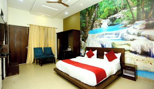Premium Room