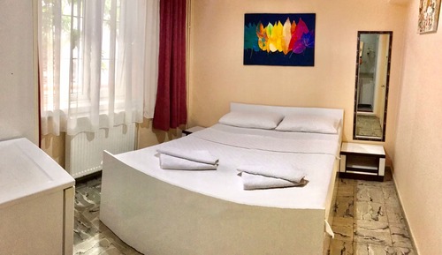 Standard Double or Twin Room, Garden View