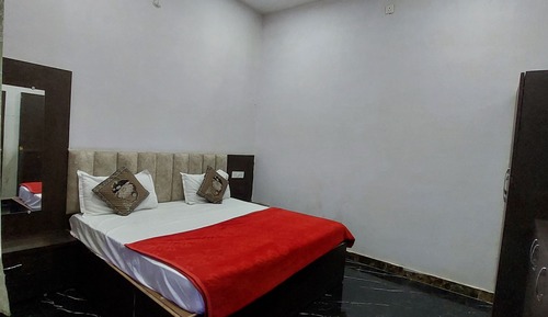 Basic Single Room