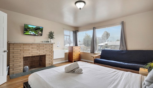 Basic Quadruple Room