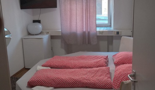 Apartment, 3 Bedrooms, Accessible