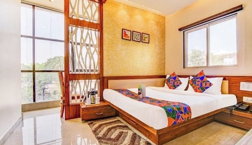Deluxe Room, City View