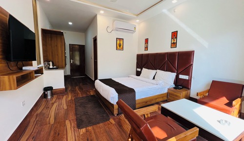 Deluxe Room, Hill View