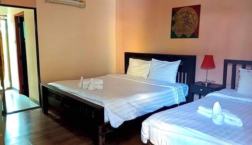 Deluxe Triple Room