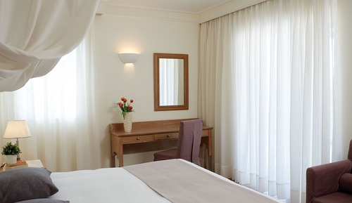 Two Bedroom Suite Limited Sea View
