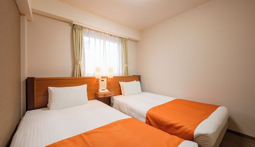 Standard Twin Room, Non Smoking, City View