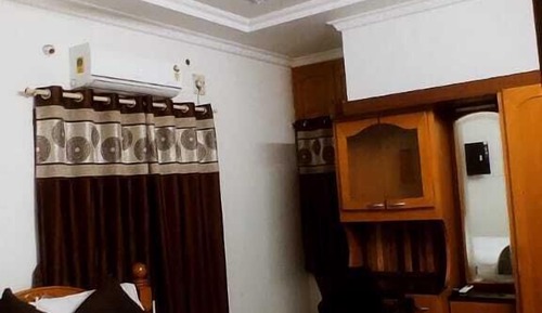 Deluxe Room, City View