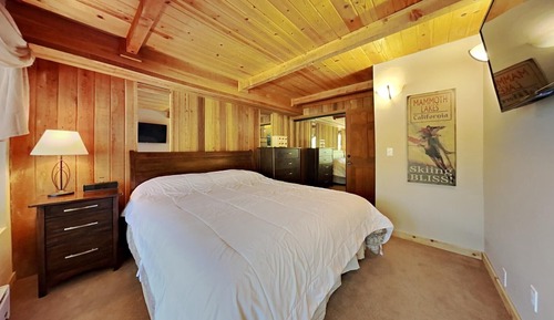 Condo, 2 Bedrooms
