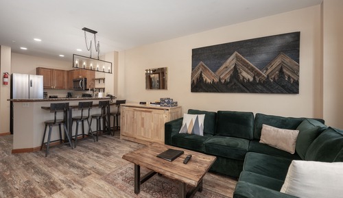 Condo, 1 Bedroom