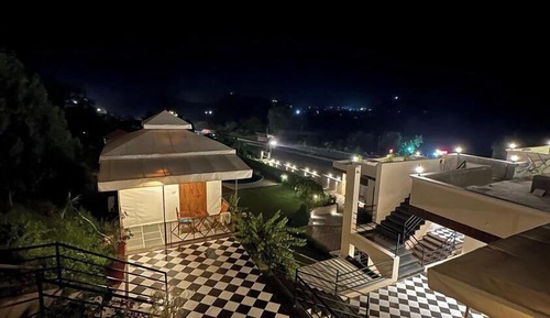 Standard Cottage, Balcony, Hill View