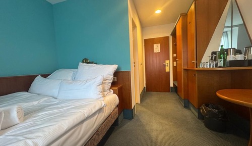 Deluxe Single Room