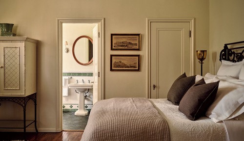 Acanthus Room