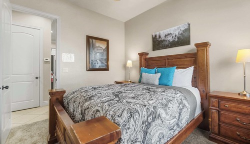 Condo, Multiple Beds, Balcony, Mountain View (Owen's Landing)