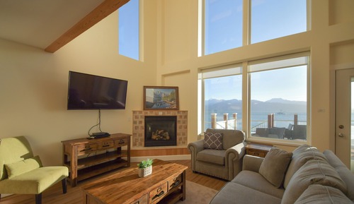 Luxury Condo, Jetted Tub, Ocean View