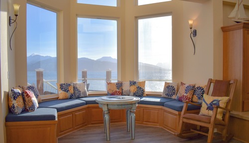 Luxury Condo, 3 Bedrooms, Hot Tub, Ocean View