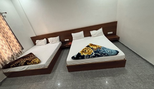 Family Quadruple Room, City View