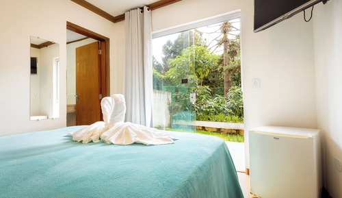 Economy Room