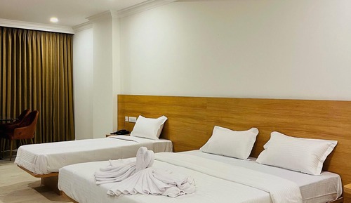 Presidential Suite, City View