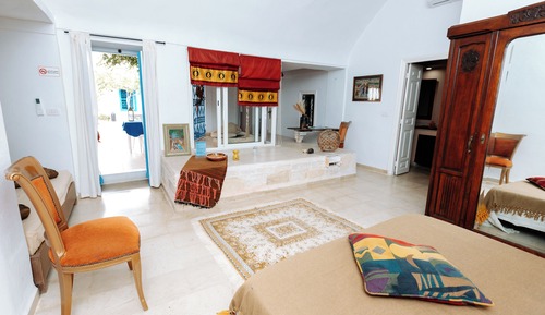 Comfort Room