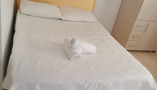 Basic Single Room