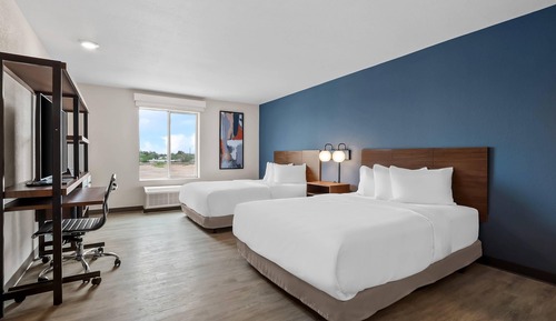 Suite, 2 Queen Beds, Accessible, Non Smoking